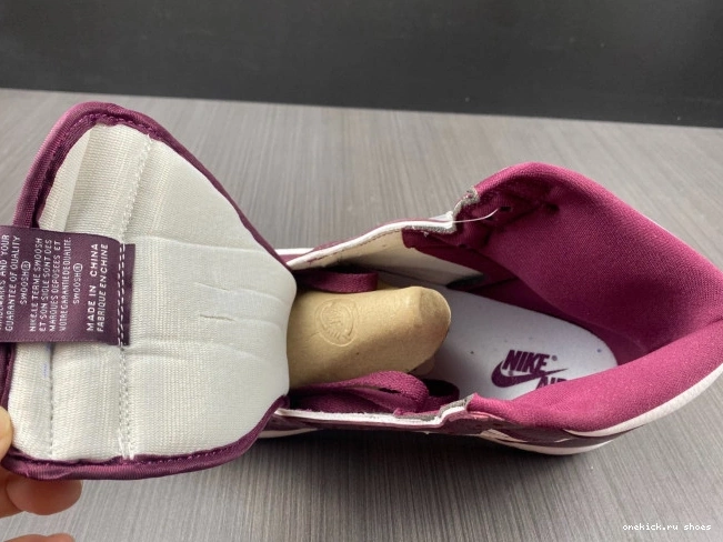 Cheap Jordan Air 555088-611 High OG Bordeaux 1 0822